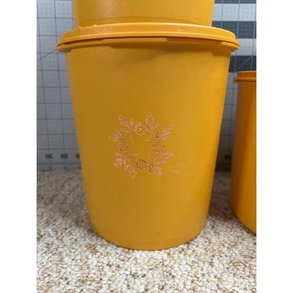 Vintage Tupperware Servalier Gold With Orange Floral Canister Set with Lids - Picture 3 of 12